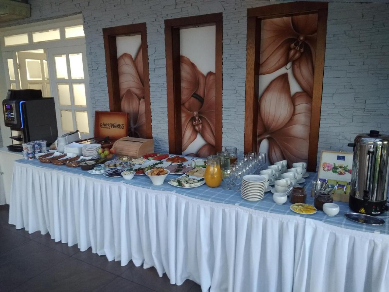 Dworek Helena Biała Podlaska Extérieur photo
