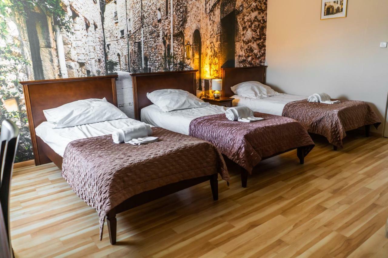 Dworek Helena Biała Podlaska Extérieur photo